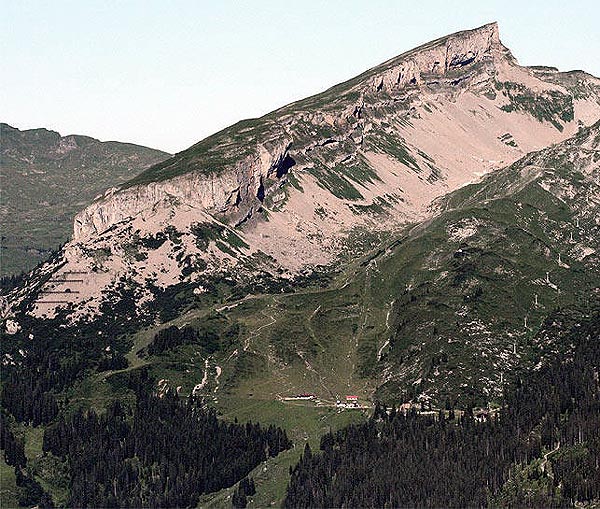 Hoher Ifen mit Ifenhütte