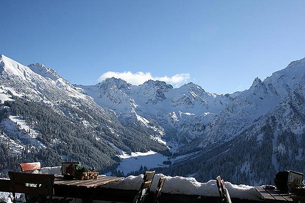 Sonna-Alp mit Blick ins Wildental